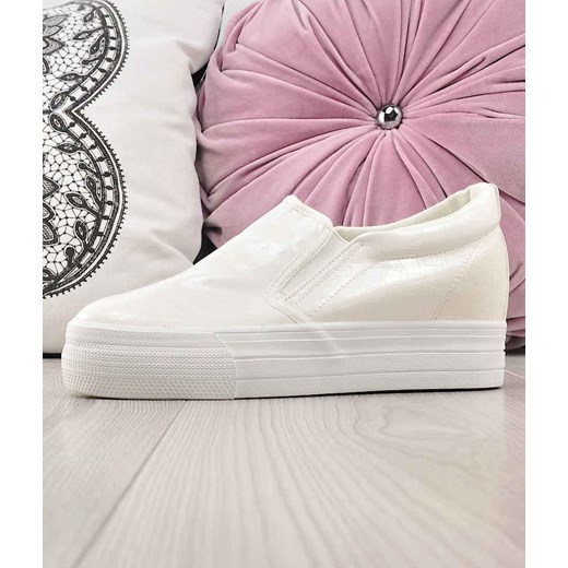 Pantofelek24 sneakersy damskie białe sznurowane 