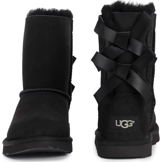 Buty zimowe dziecięce czarne Ugg skórzane bez zapięcia wełniane śniegowce 