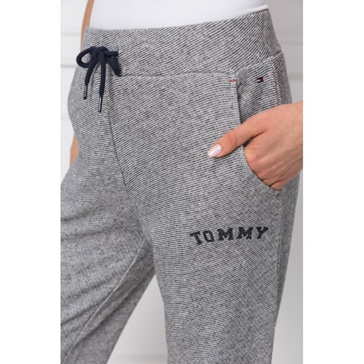 Spodnie damskie szare Tommy Hilfiger jesienne 