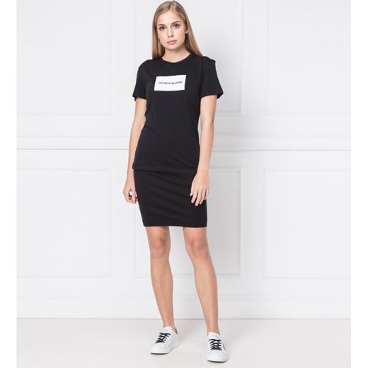 Bluzka damska Calvin Klein na jesień z krótkimi rękawami 