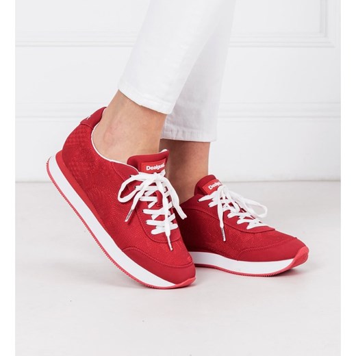 Buty sportowe damskie Desigual dla biegaczy czerwone gładkie sznurowane na wiosnę 
