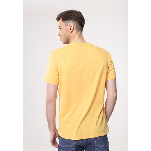 T-shirt męski żółty Born2be 