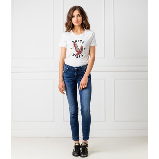 Bluzka damska biała Guess Jeans z okrągłym dekoltem młodzieżowa 