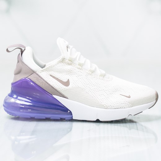 Buty sportowe damskie Nike do biegania sznurowane białe wiosenne bez wzorów 