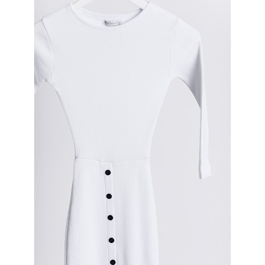 Sukienka biała Selfieroom z długim rękawem casual 