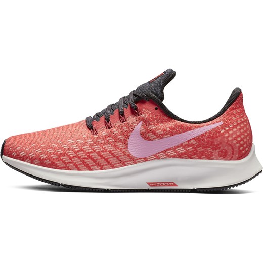Buty sportowe damskie Nike dla biegaczy zoom czerwone na płaskiej podeszwie 