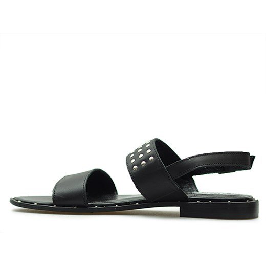 Chebello sandały damskie czarne z klamrą skórzane casual letnie 
