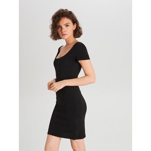 Cropp - Sukienka z dekoltem na plecach - Czarny  Cropp XL 