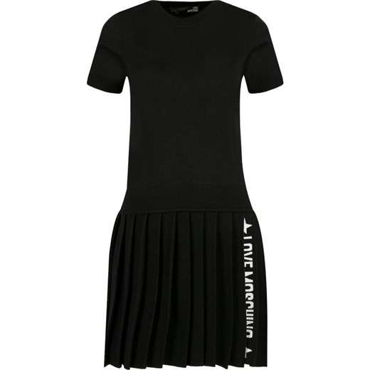 Sukienka Love Moschino z krótkim rękawem czarna z okrągłym dekoltem z napisami 