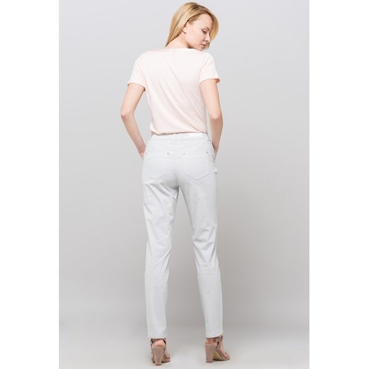 Białe spodnie damskie Monnari casual w abstrakcyjne wzory 