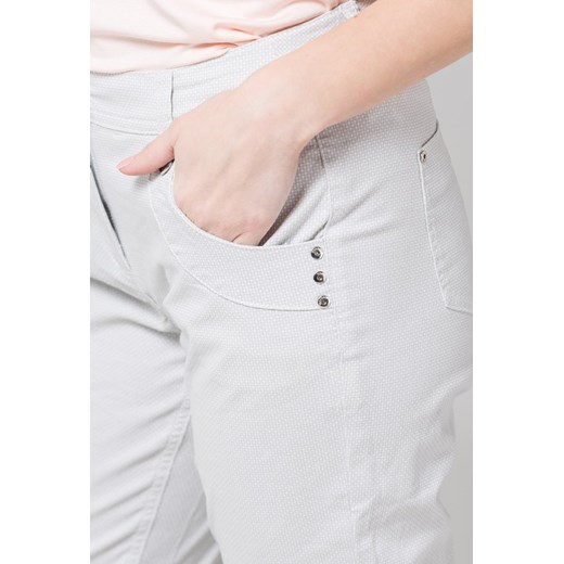 Spodnie damskie Monnari białe w abstrakcyjne wzory 
