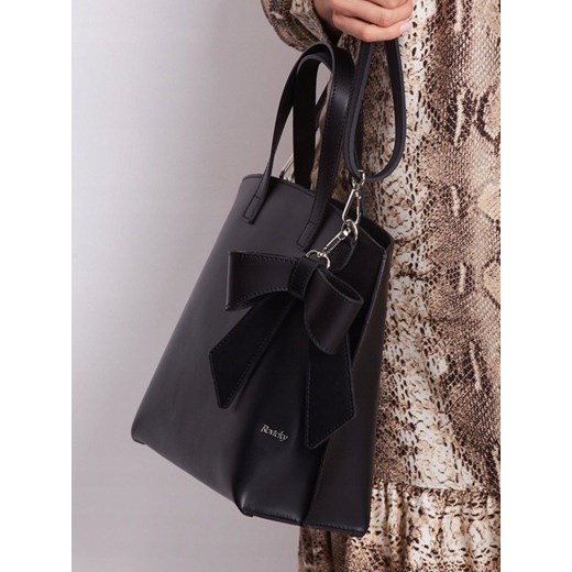 Shopper bag Rovicky elegancka matowa z breloczkiem na ramię 