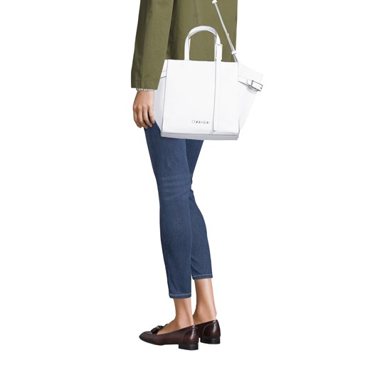 Shopper bag Calvin Klein bez dodatków biała skórzana 