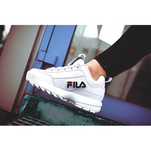 Sneakersy damskie Fila białe wiązane młodzieżowe bez wzorów na platformie 