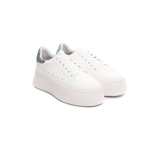 Białe sneakersy damskie Renee sportowe ze skóry ekologicznej wiązane gładkie 