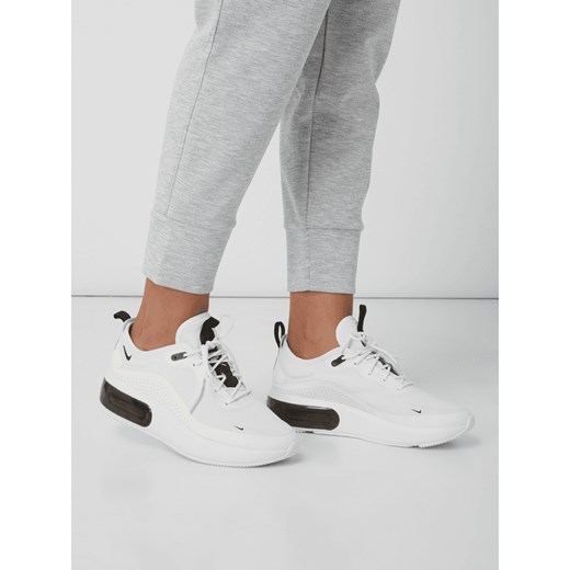 Nike buty sportowe damskie dla biegaczy młodzieżowe płaskie z tkaniny sznurowane 