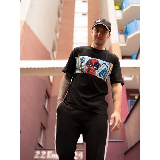 T-shirt męski Marvel turkusowy w nadruki 