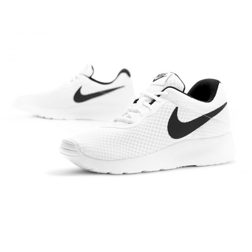 Buty sportowe damskie białe Nike do biegania sznurowane bez wzorów na platformie 