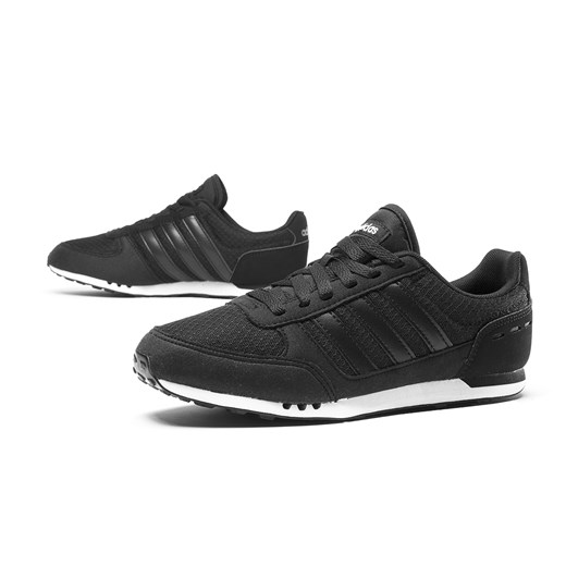 Buty sportowe damskie Adidas do biegania wiązane czarne zamszowe płaskie 