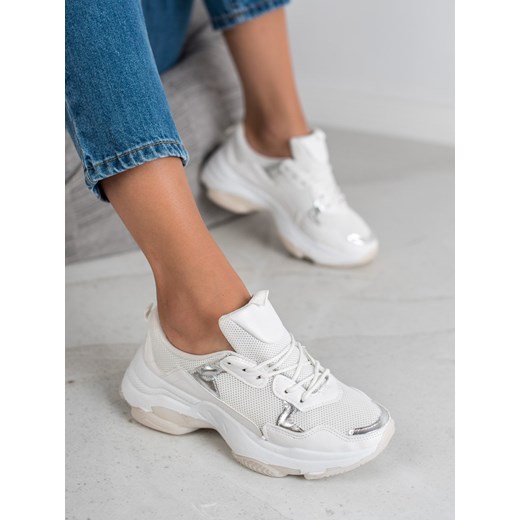 Białe sneakersy damskie CzasNaButy 