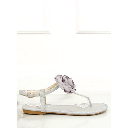Sandały damskie Butymodne z klamrą białe letnie w kwiaty ze skóry ekologicznej 