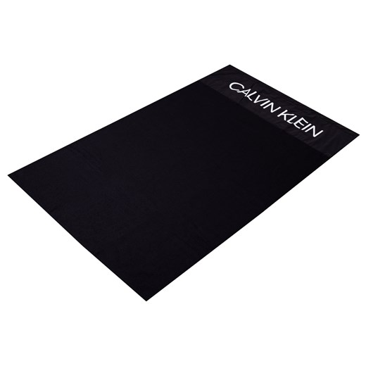 CALVIN KLEIN RĘCZNIK PLAŻOWY TOWEL BLACK KU0KU00030 001 Calvin Klein   messimo