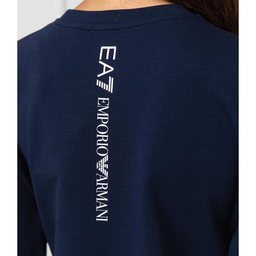 Emporio Armani bluza damska z napisami krótka na wiosnę 