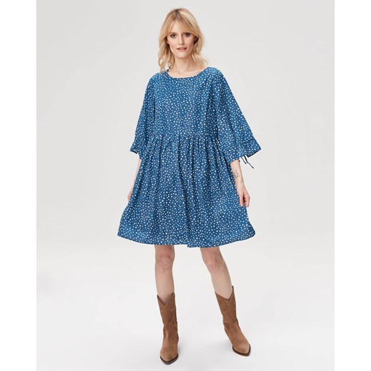 Femestage sukienka niebieska oversize w abstrakcyjne wzory 