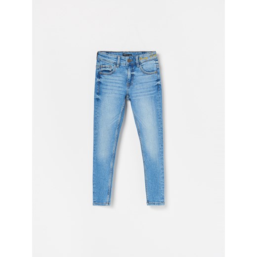 Reserved - Spodnie jeansowe slim fit - Niebieski  Reserved 140 