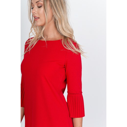 Czerwona sukienka z ozdobnymi pliskami Zoio  S zoio.pl okazja 