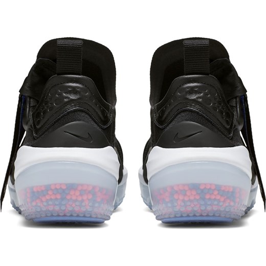 Buty sportowe damskie Nike dla biegaczy z zamkiem na płaskiej podeszwie 