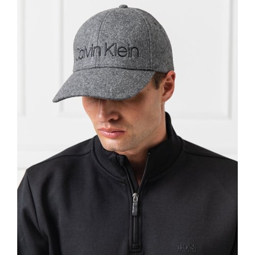 Szara czapka z daszkiem męska Calvin Klein 