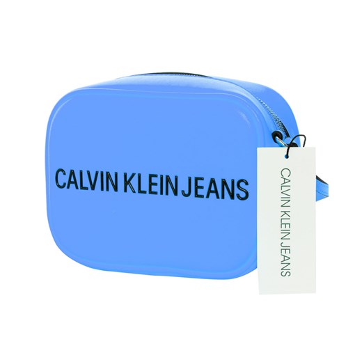Listonoszka Calvin Klein młodzieżowa bez dodatków na ramię 