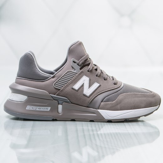 New Balance 997 MS997HR &quot;Grey Day Pack&quot; New Balance  40 1/2 distance.pl