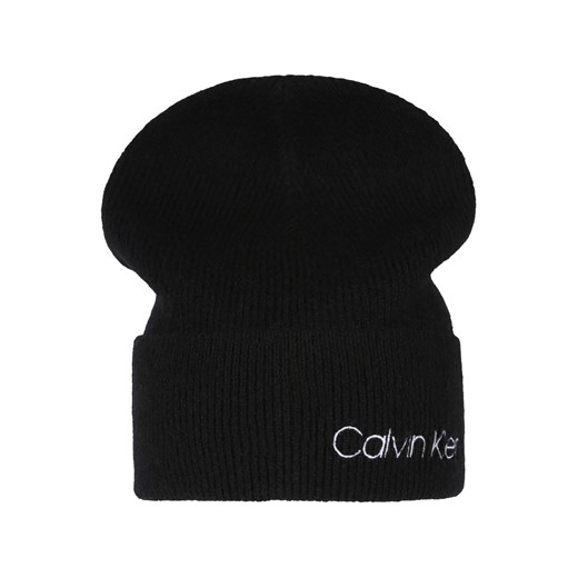 Czarna czapka zimowa damska Calvin Klein 