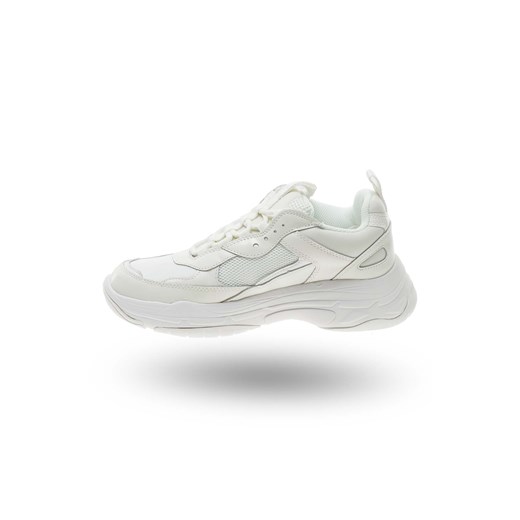 Buty sportowe damskie białe Calvin Klein sneakersy w stylu młodzieżowym wiązane skórzane na wiosnę bez wzorów 