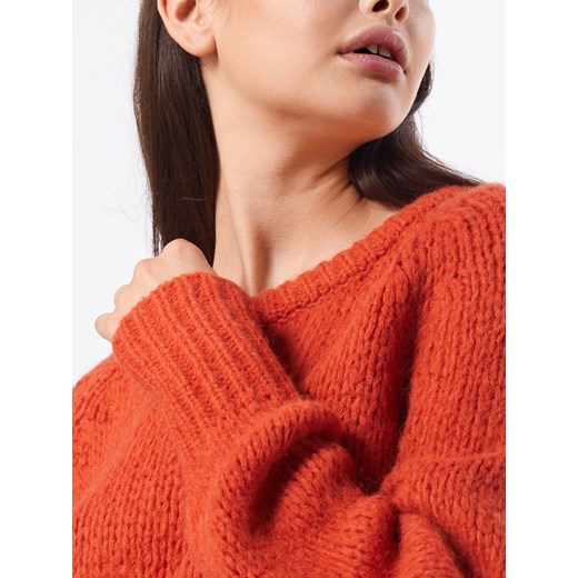 Sweter damski Only pomarańczowa z okrągłym dekoltem 