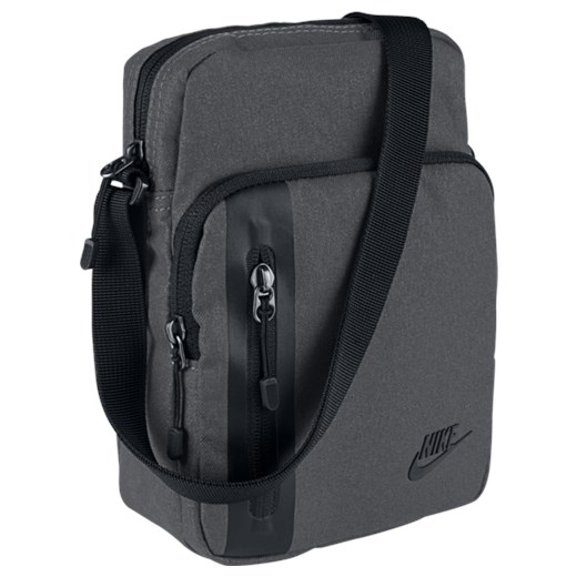 Saszetka NIKE Core Small Items 3.0 Bag Black BA5268-021  Nike uniwersalny promocyjna cena TotalSport24 