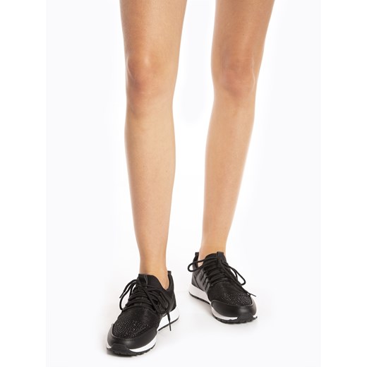 Buty sportowe damskie Gate młodzieżowe czarne bez wzorów płaskie sznurowane 