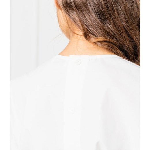 Bluzka damska biała Calvin Klein z długim rękawem bez wzorów casualowa z okrągłym dekoltem 