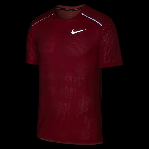 Koszulka sportowa Nike z bawełny czerwona na lato 
