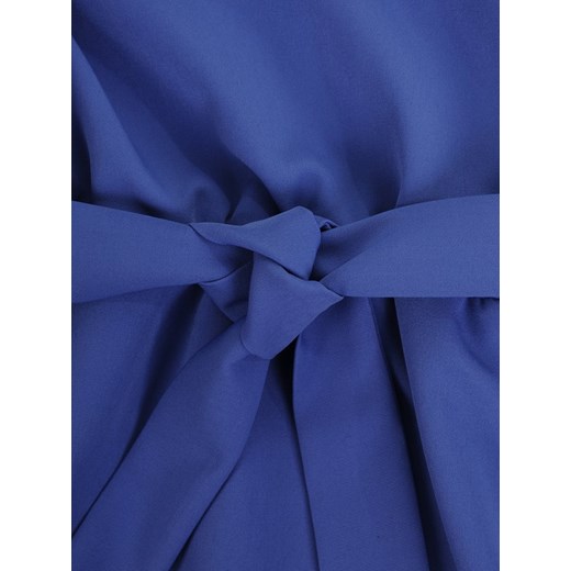 Sukienka damska 16566, niebieska kreacja z paskiem.