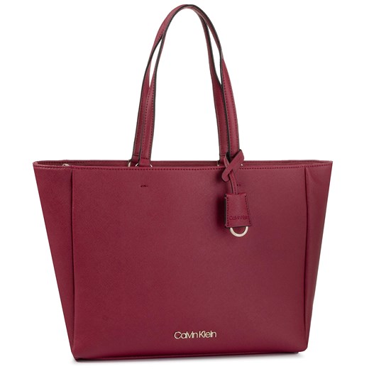 Shopper bag Calvin Klein na wakacje 