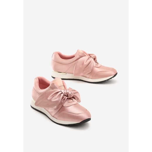 Różowe Sneakersy Runaway