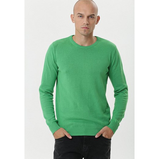 Sweter męski Born2be zielony bez wzorów 
