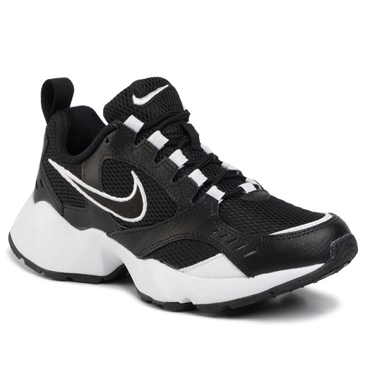 Buty sportowe damskie czarne Nike do biegania na platformie 