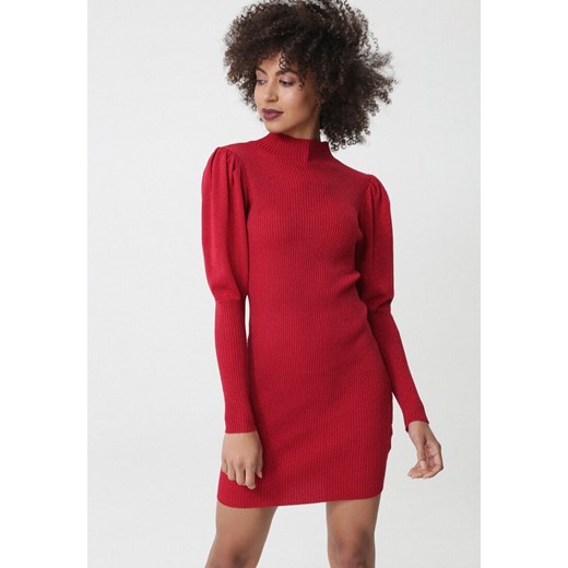 Sukienka czerwona Born2be bez wzorów casual mini 