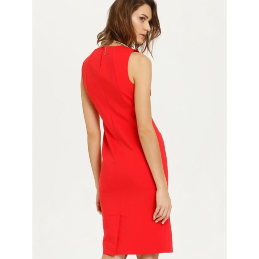 Sukienka Top Secret z okrągłym dekoltem czerwona bez rękawów elegancka dopasowana mini 