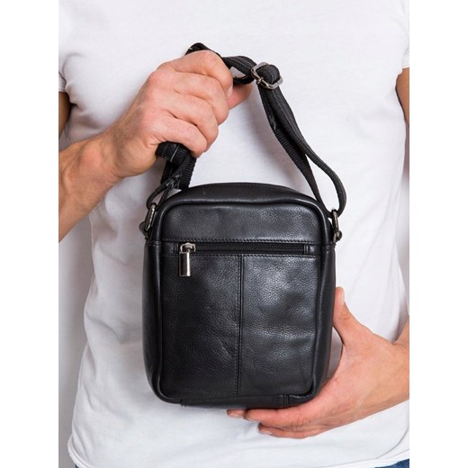 Skórzana czarna męska torba na ramię listonoszka 8020-NDM PA BLACK  Merg One Size merg.pl