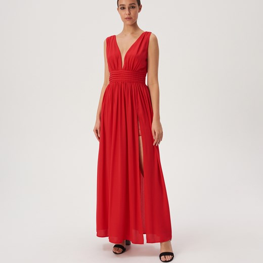 Sukienka Sinsay czerwona z dekoltem v karnawałowa bez rękawów 